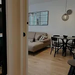 Apartman Dawn & Dusk - Modern Two Bedroom With Mountain Views *